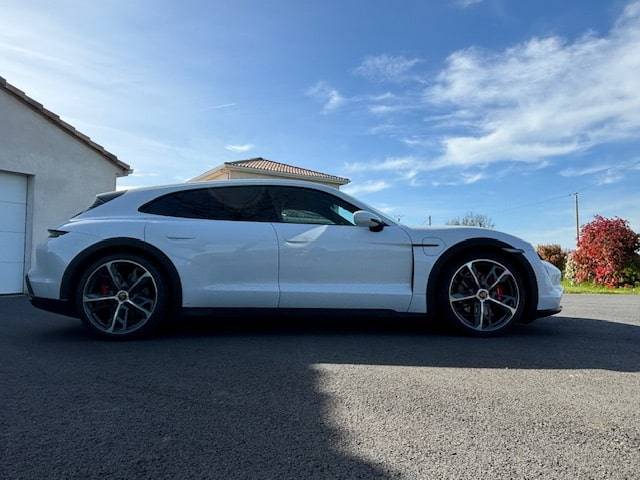 auto recherche porche taycan 4s (3)