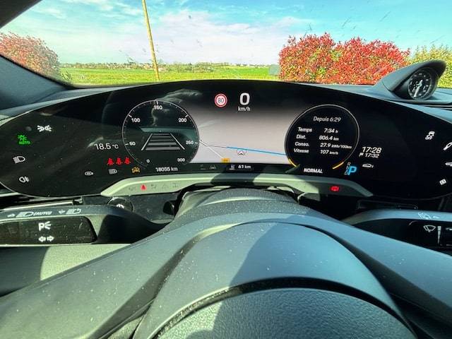 auto recherche porche taycan 4s (13)